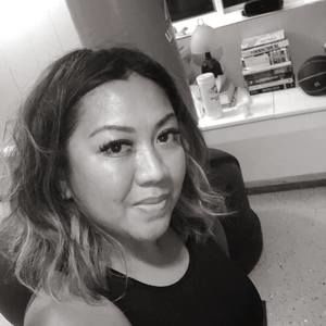 Meet your Posher, Charo